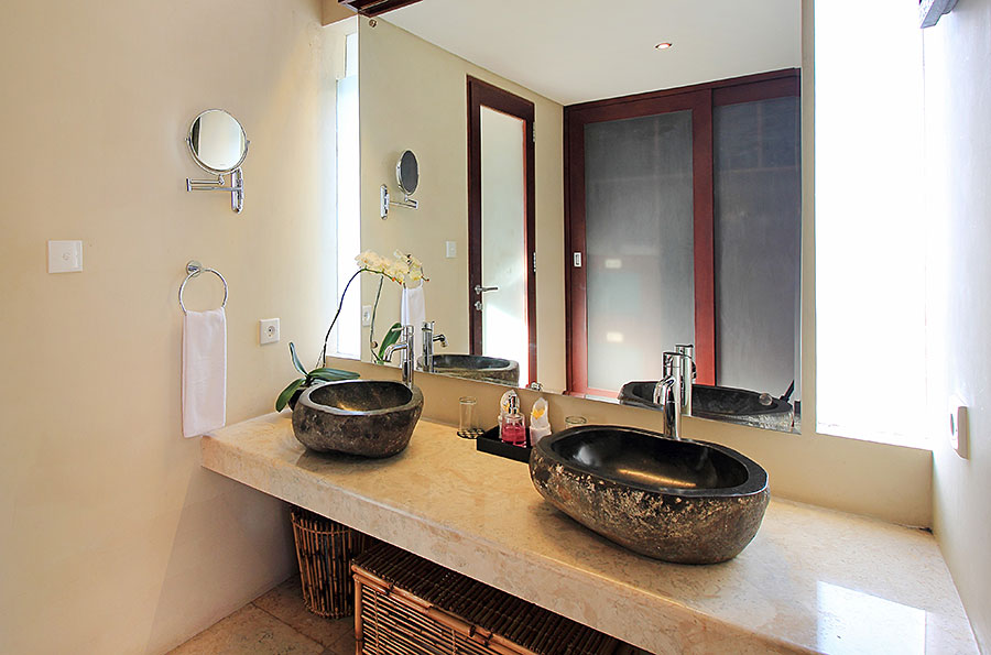 https://www.jabunamivilla.com/wp-content/uploads/2014/12/jabunami-villa-tomok-3.jpg